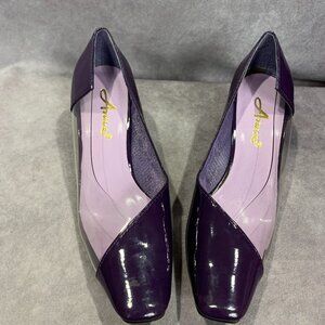Annie Faux Leather and Lucite Pumps EUC